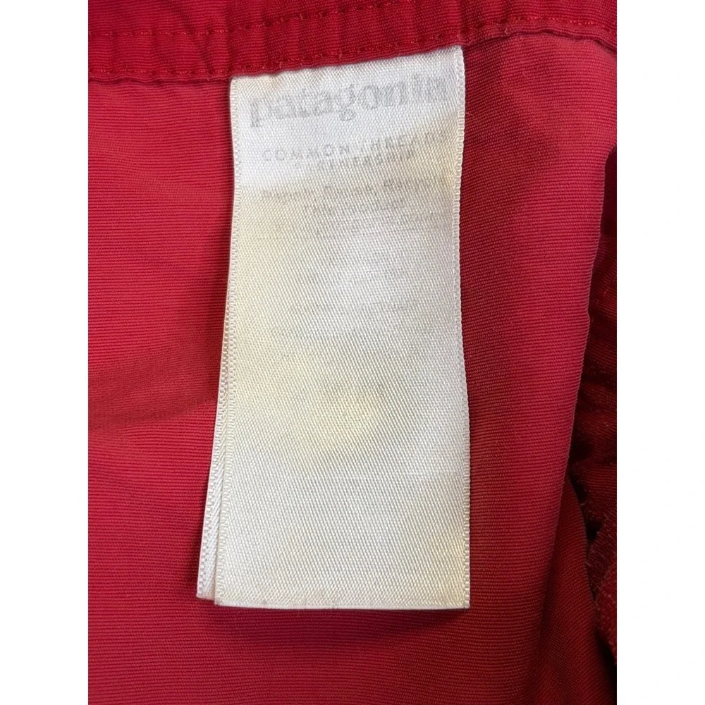 Patagonia Mens Red Board Shorts Swim Trunks Size 35‎ Nylon Lace Up Pocket